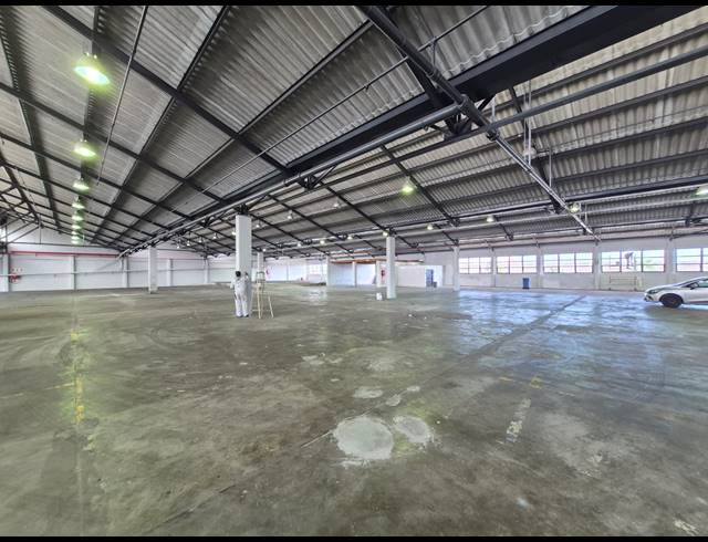 2,838M² WAREHOUSE TO LET IN PAARDEN EILAND